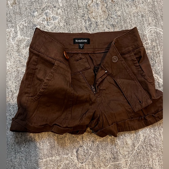 Stretchy material could fit size 2 or 4 worn once - Picture 2 of 2